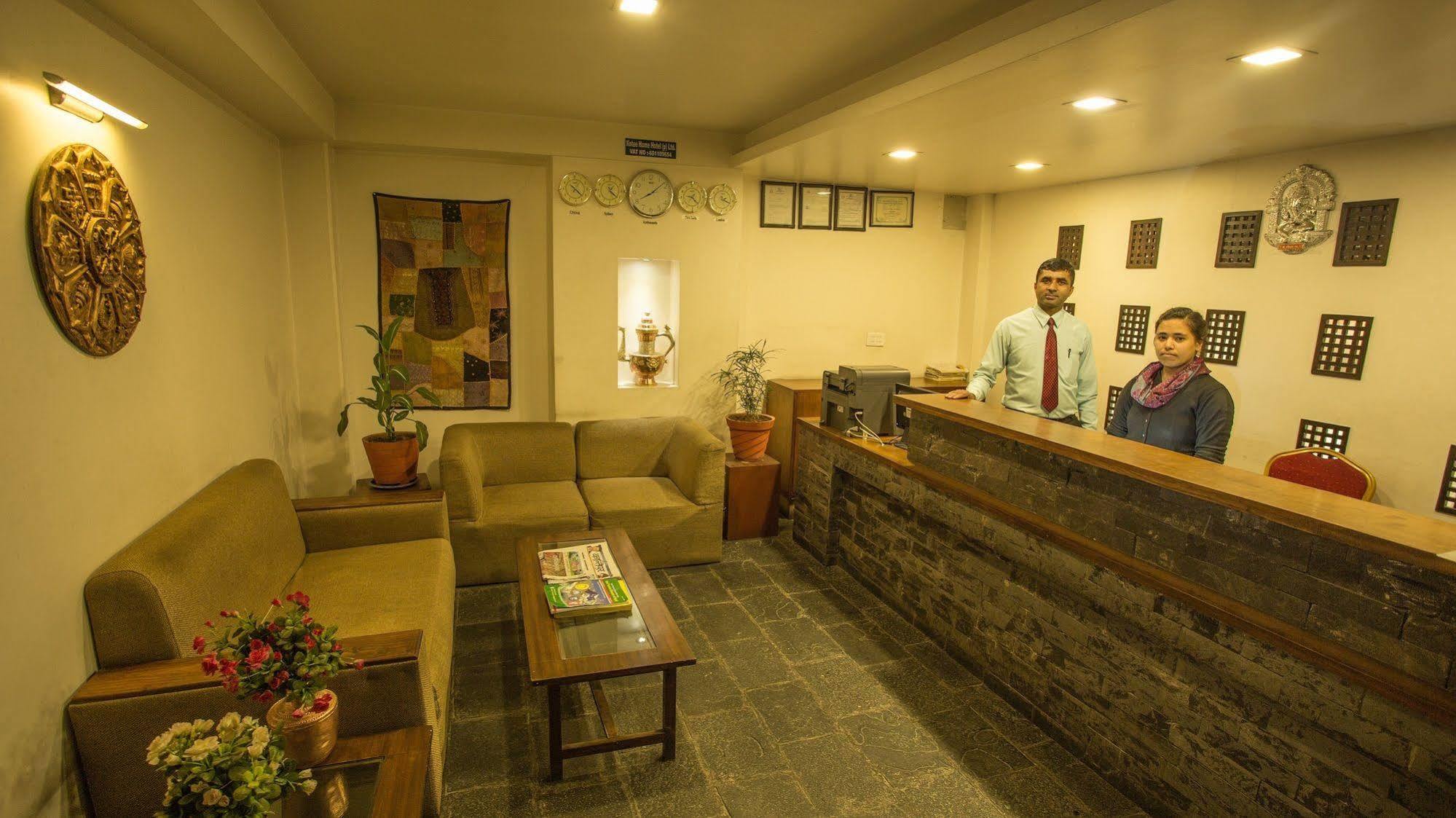 Kotee Home Hotel Похара Екстериор снимка