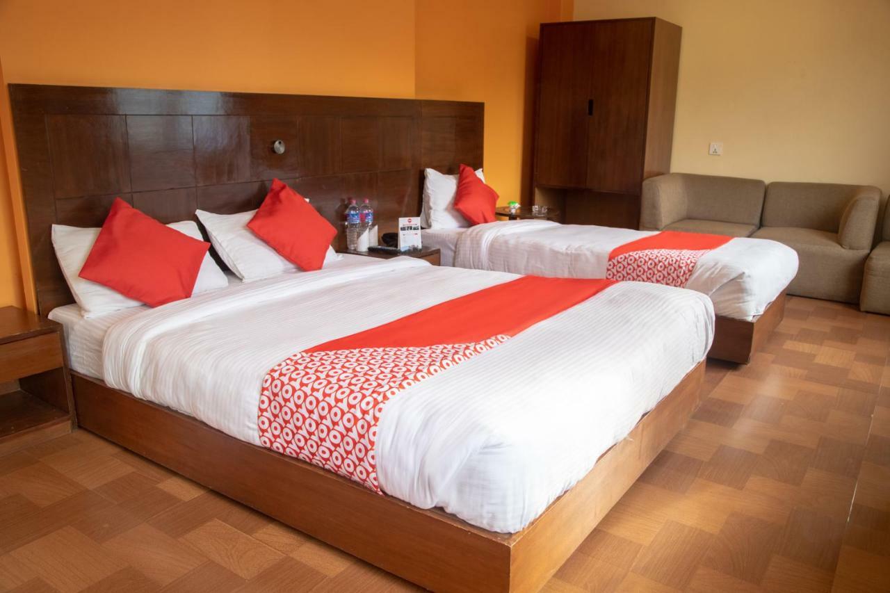 Kotee Home Hotel Похара Екстериор снимка