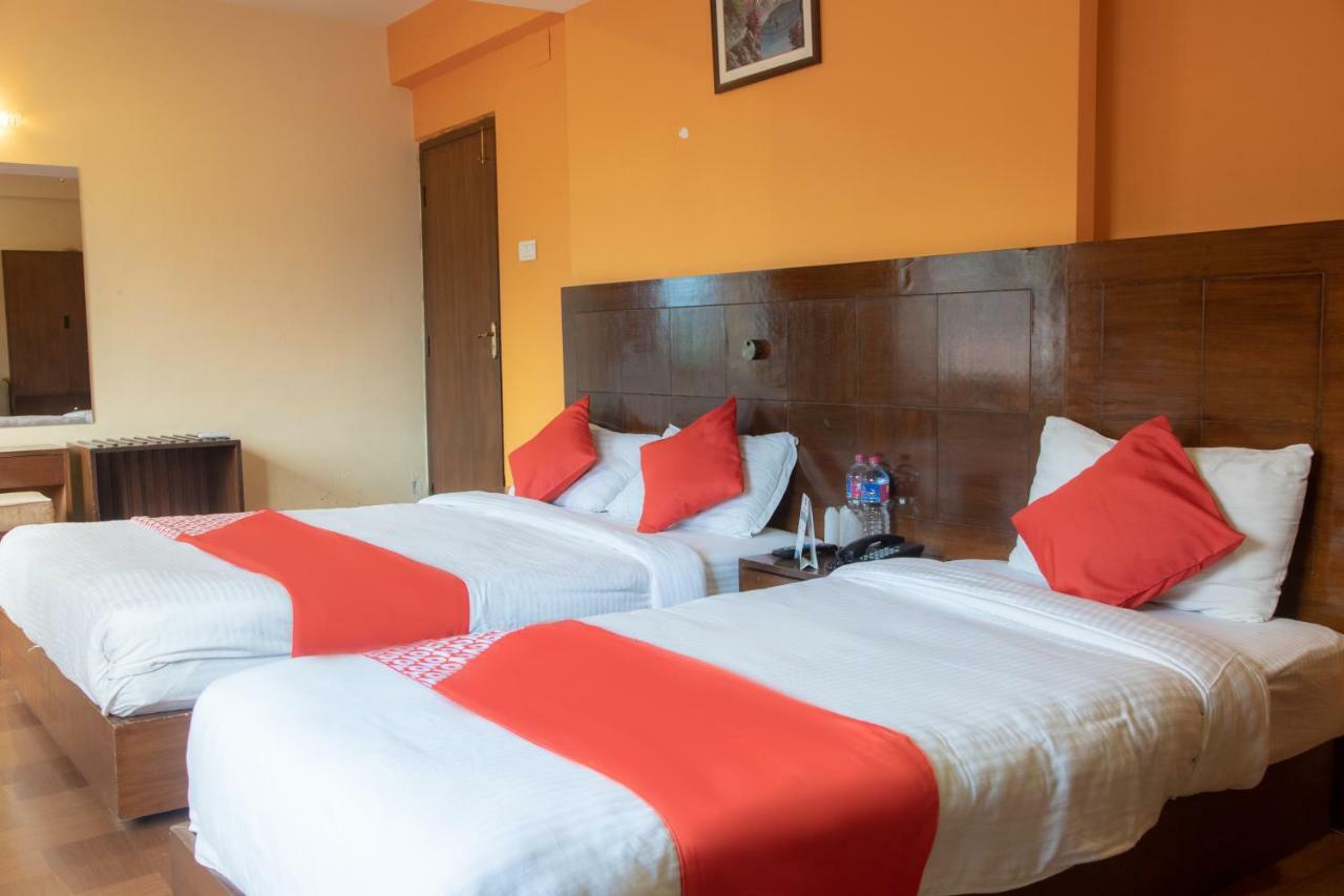 Kotee Home Hotel Похара Екстериор снимка
