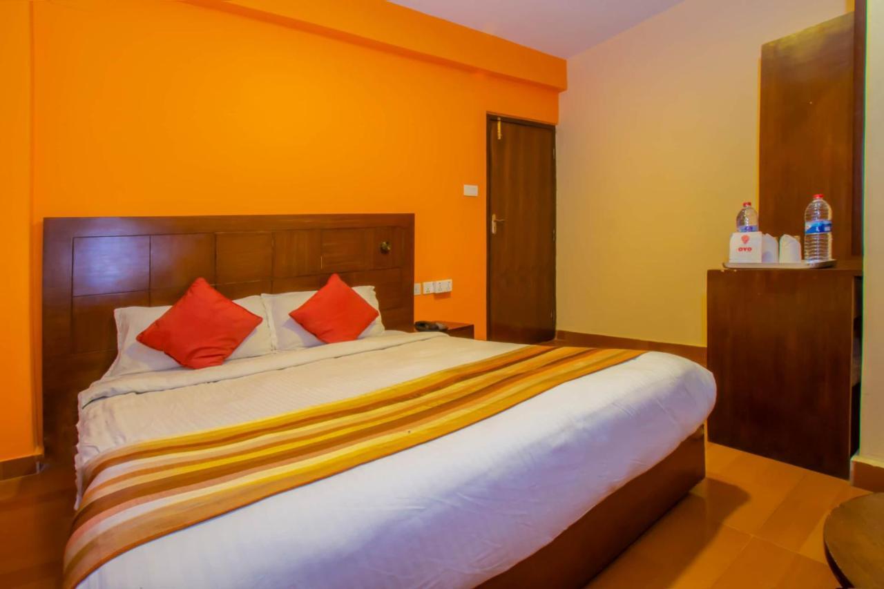 Kotee Home Hotel Похара Екстериор снимка